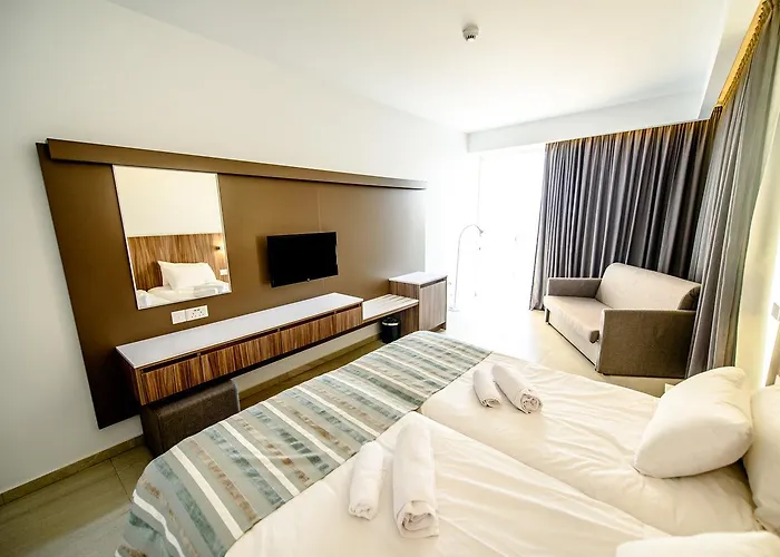 Eleana Hotel